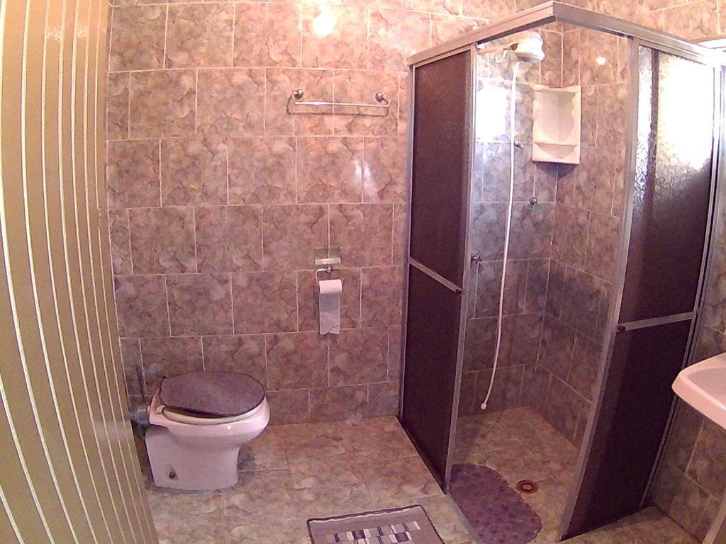 Casa Para Temporada Da Vo Cida Olímpia Rum bild